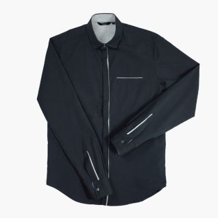 Camisa negra de hombre en tejido fil a fil con detalles en lino gris