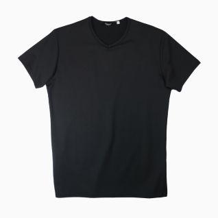 camiseta antimanchas negra de hombre