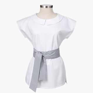 casaca spa blanca de mujer con lazo en cintura de color gris