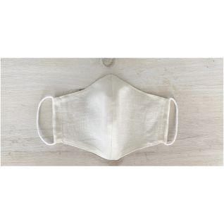 Mascarilla de tela con filtro color crudo| Vittorio Uniformes