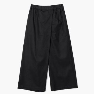 pantalon cruzado asimetrico negro unisex