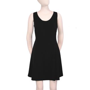 Vestido corto negro de azafata sin mangas por Vittorio Uniformes