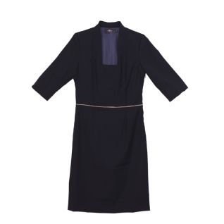 Vestido para uniforme de azafata azul con detalles beige-Vittorio Uniformes