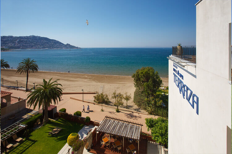 Hotel de playa de lujo con spa hotel terraza
